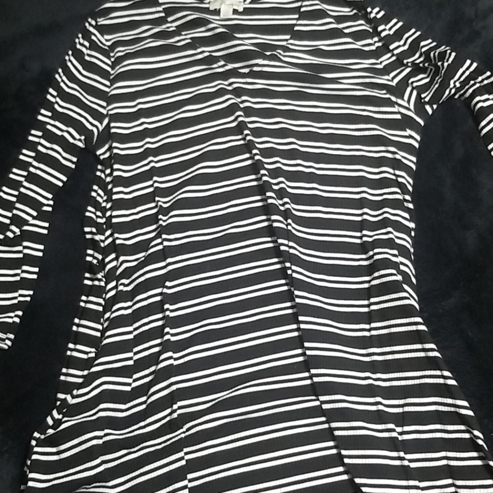 Black and white long sleeve dress
